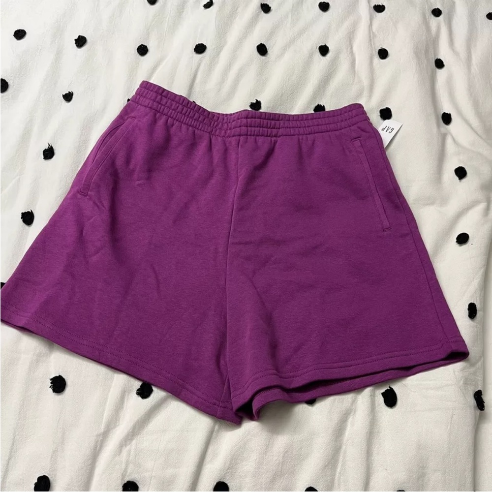 NWT Gap Magenta Mom Sweatshorts